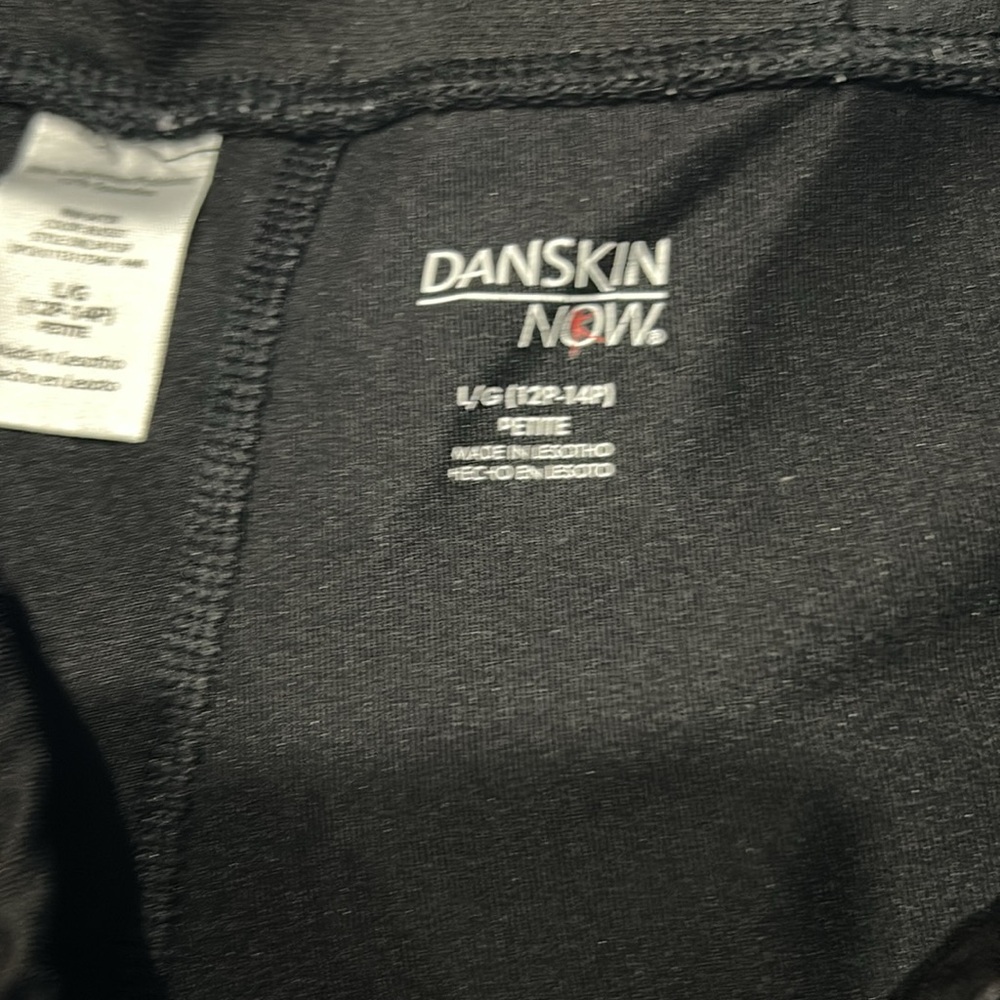 Black Yoga Pants ( box A) - Picture 4 of 6